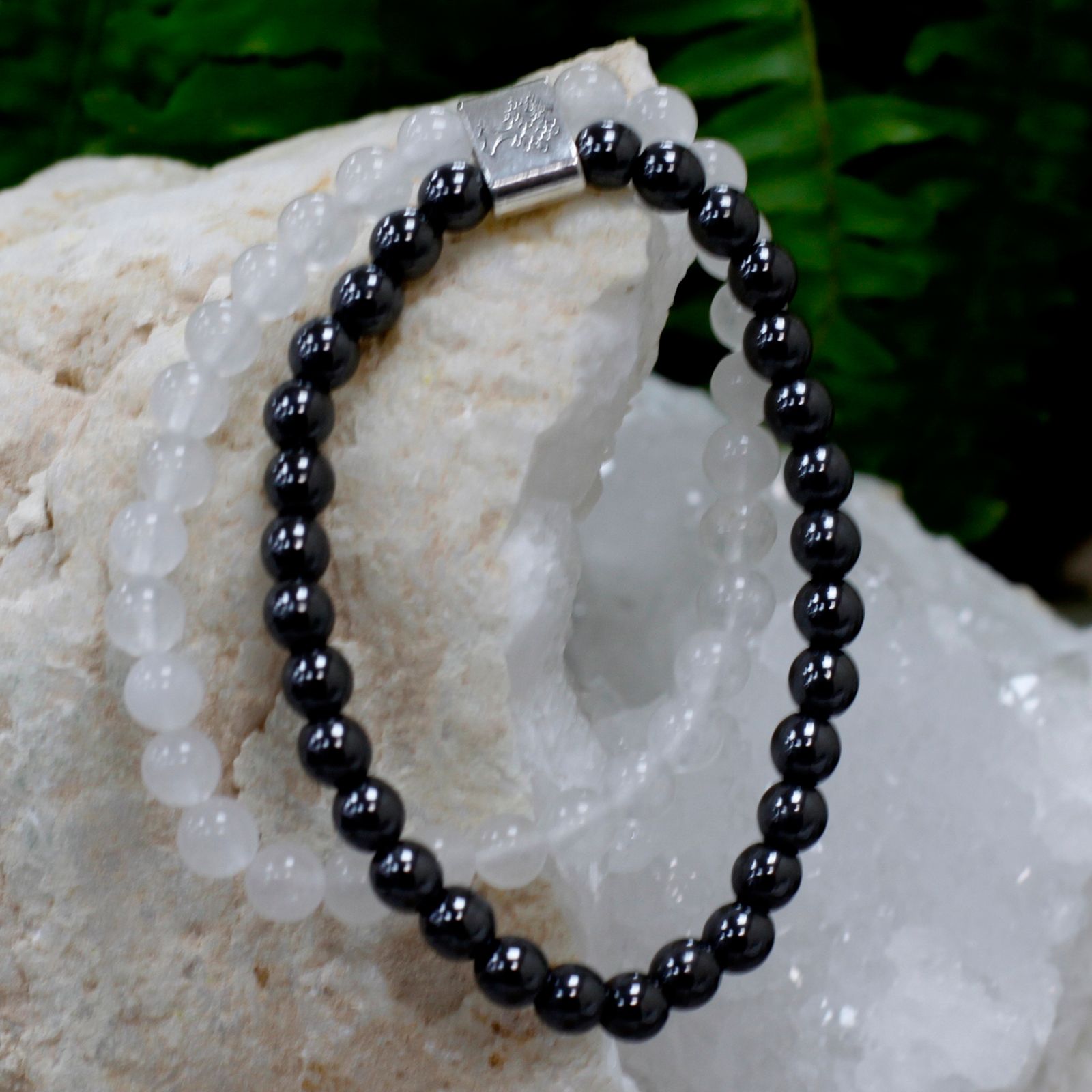 Pulsera magnética de piedras naturales – Cuarzo blanco