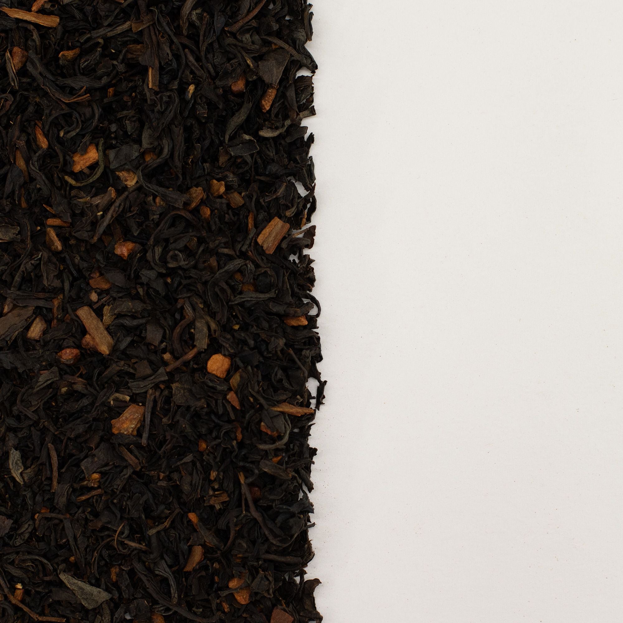 Chá Preto Biológico com Canela – Lata 50g