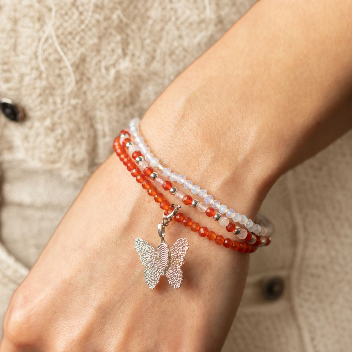 Conjunto de 3 Pulseiras Nymph Spirit com Pedras Naturais - Lua de Sangue
