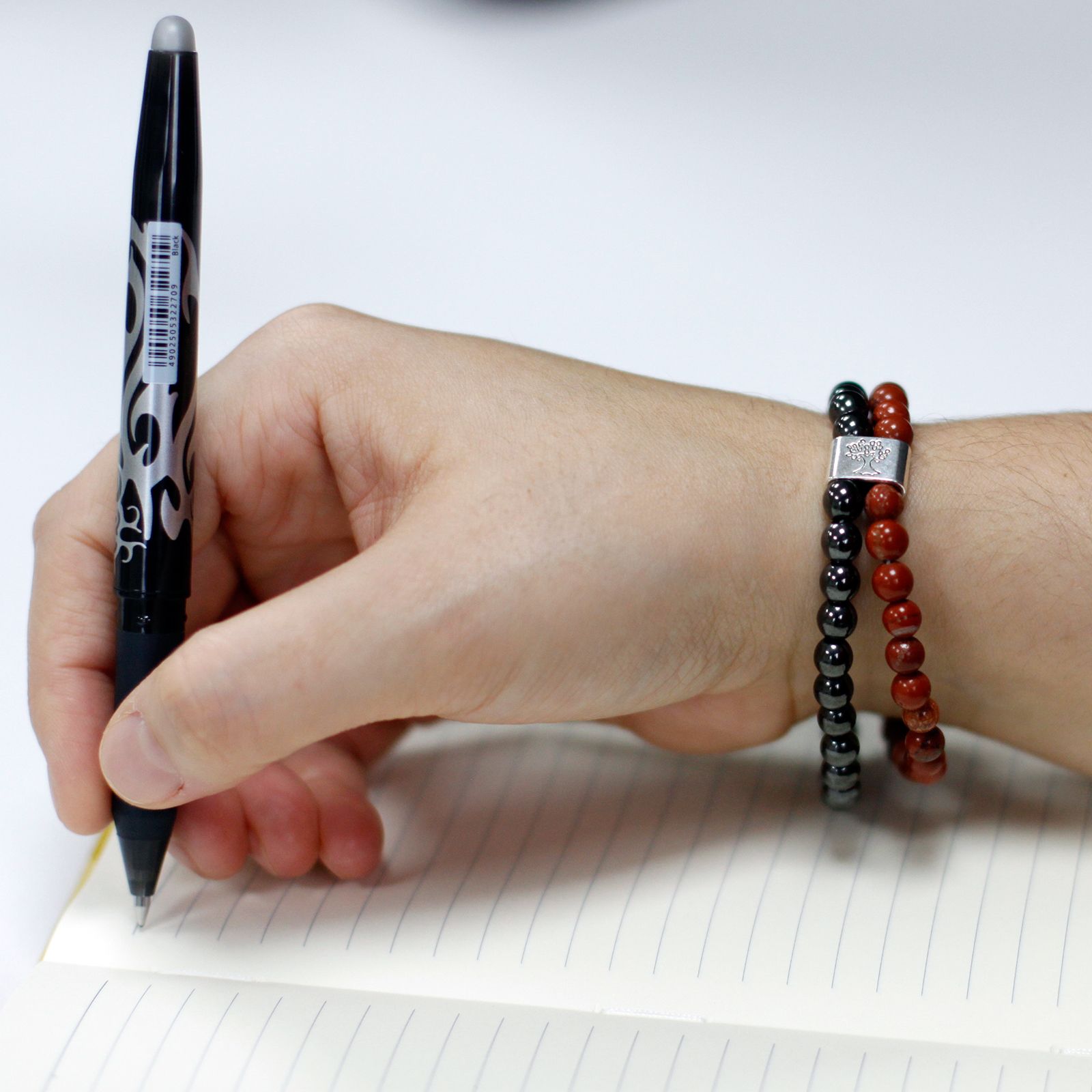 Magnetic Bracelet in Natural Stones – Red Stone