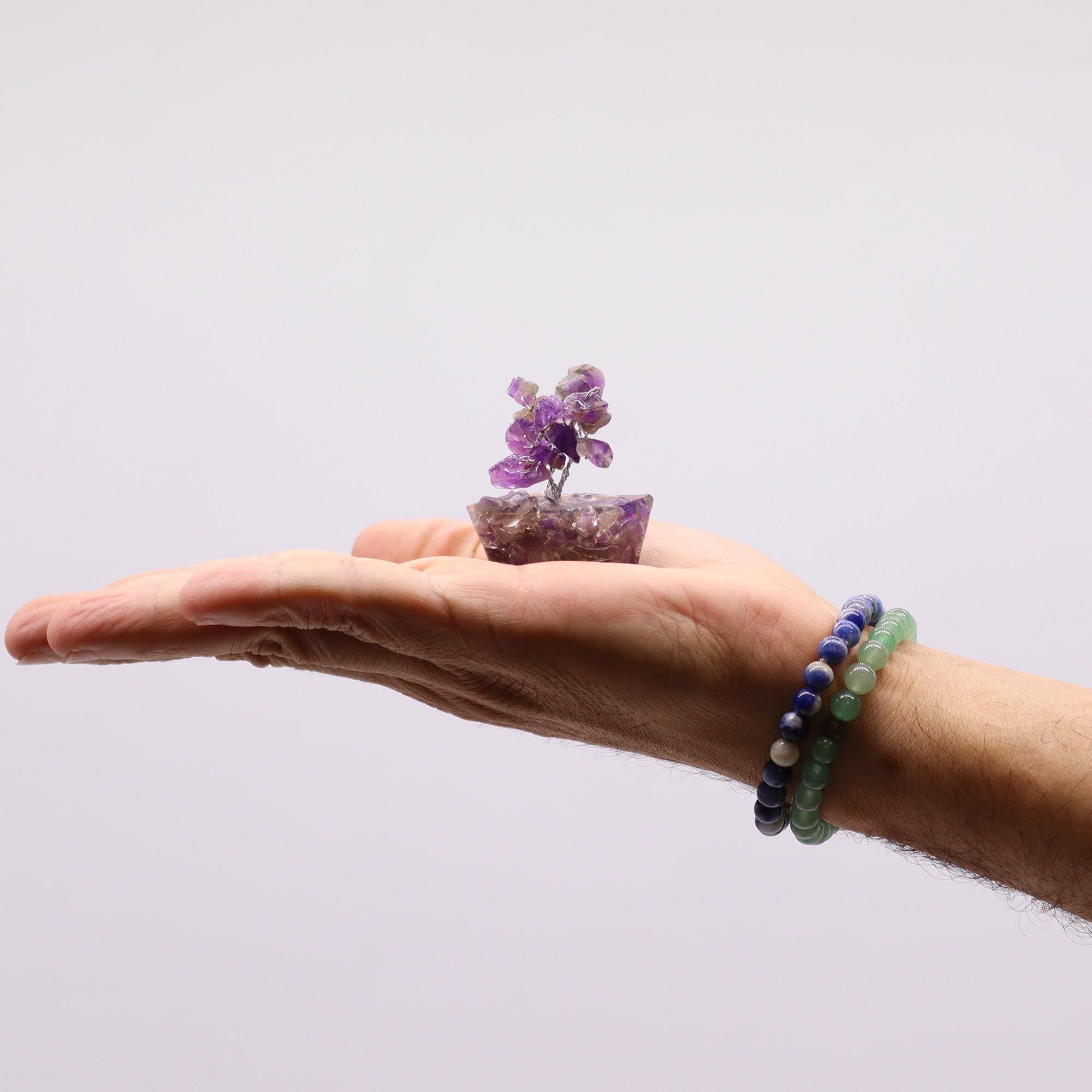 12 Mini Árboles de Piedras Naturales Base Orgonita Mezcla Surtida (15 Piedras)