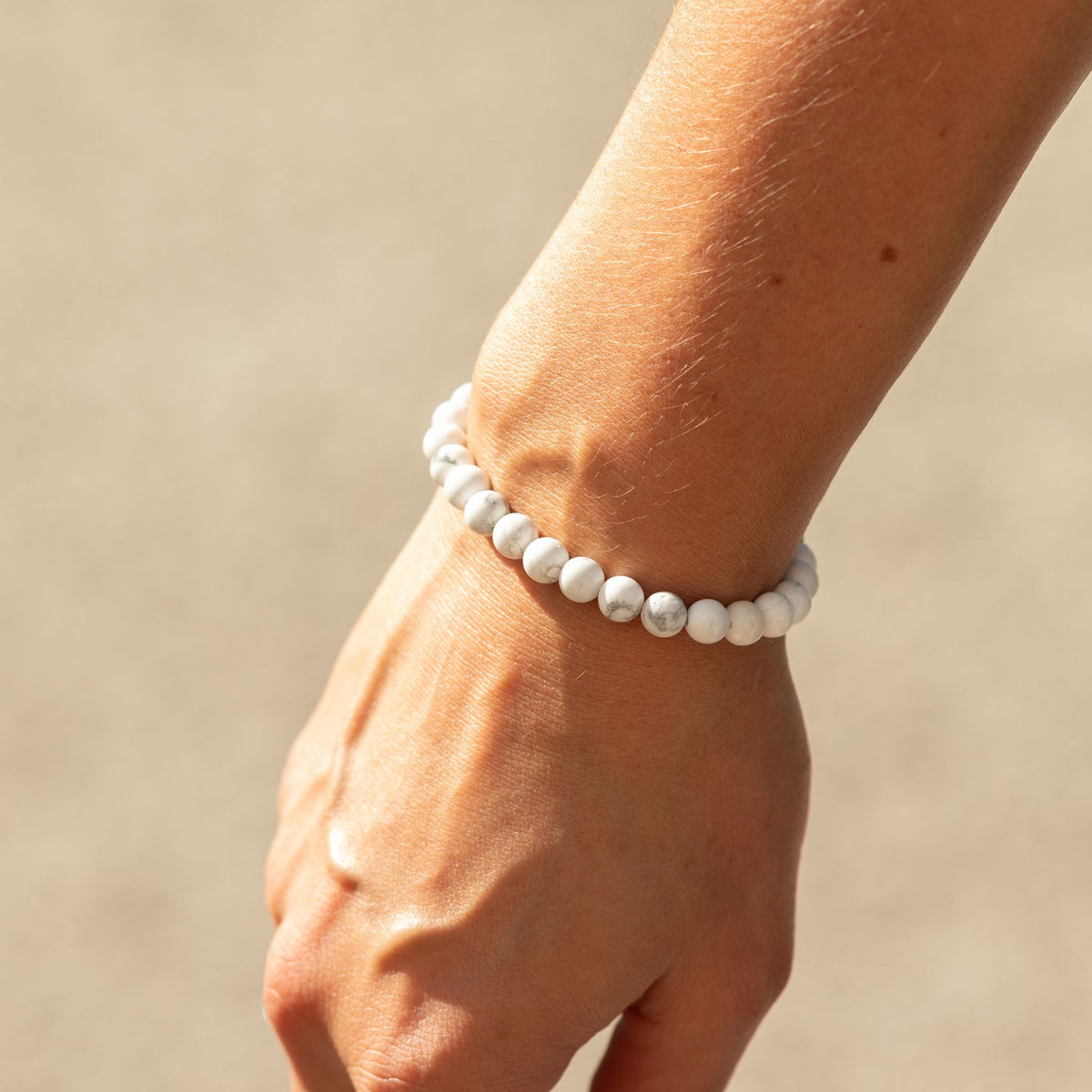 Pulseira de Poder Pequena (17cm x 6mm) - Howlita