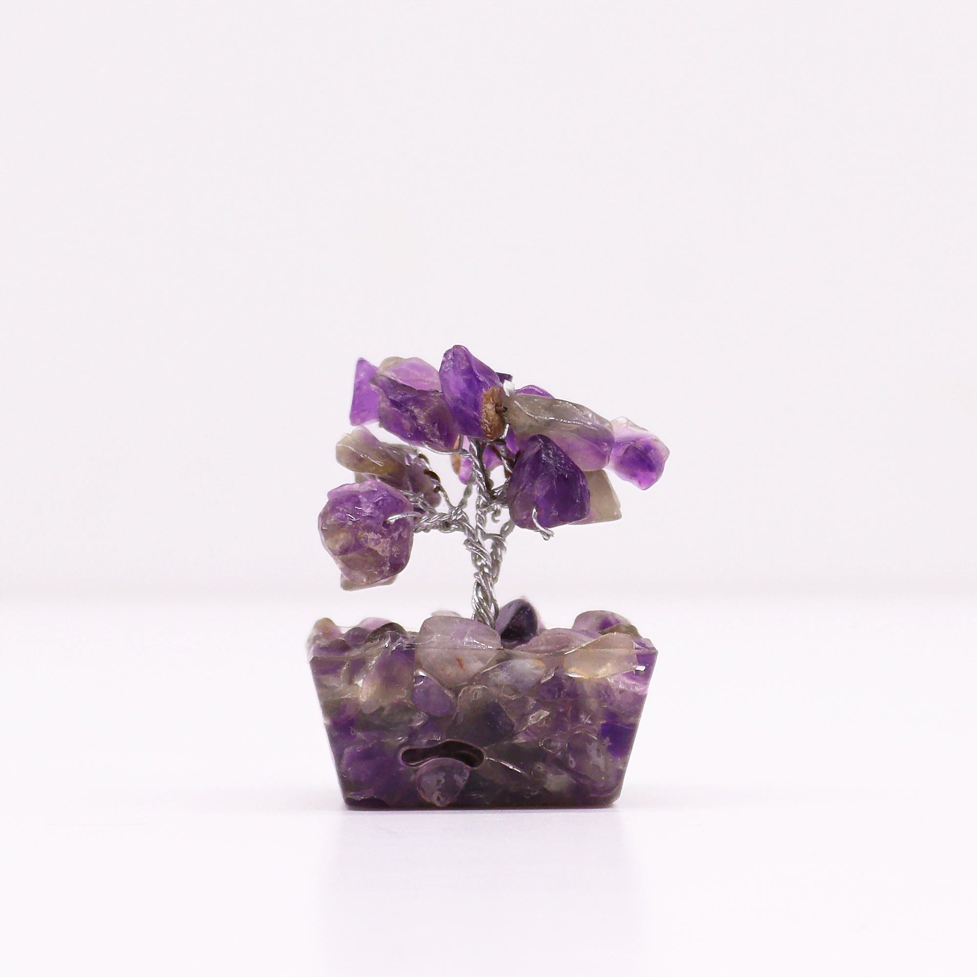 Mini Árvore de Pedras Naturais Base Orgonite Ametista (15 Pedras)