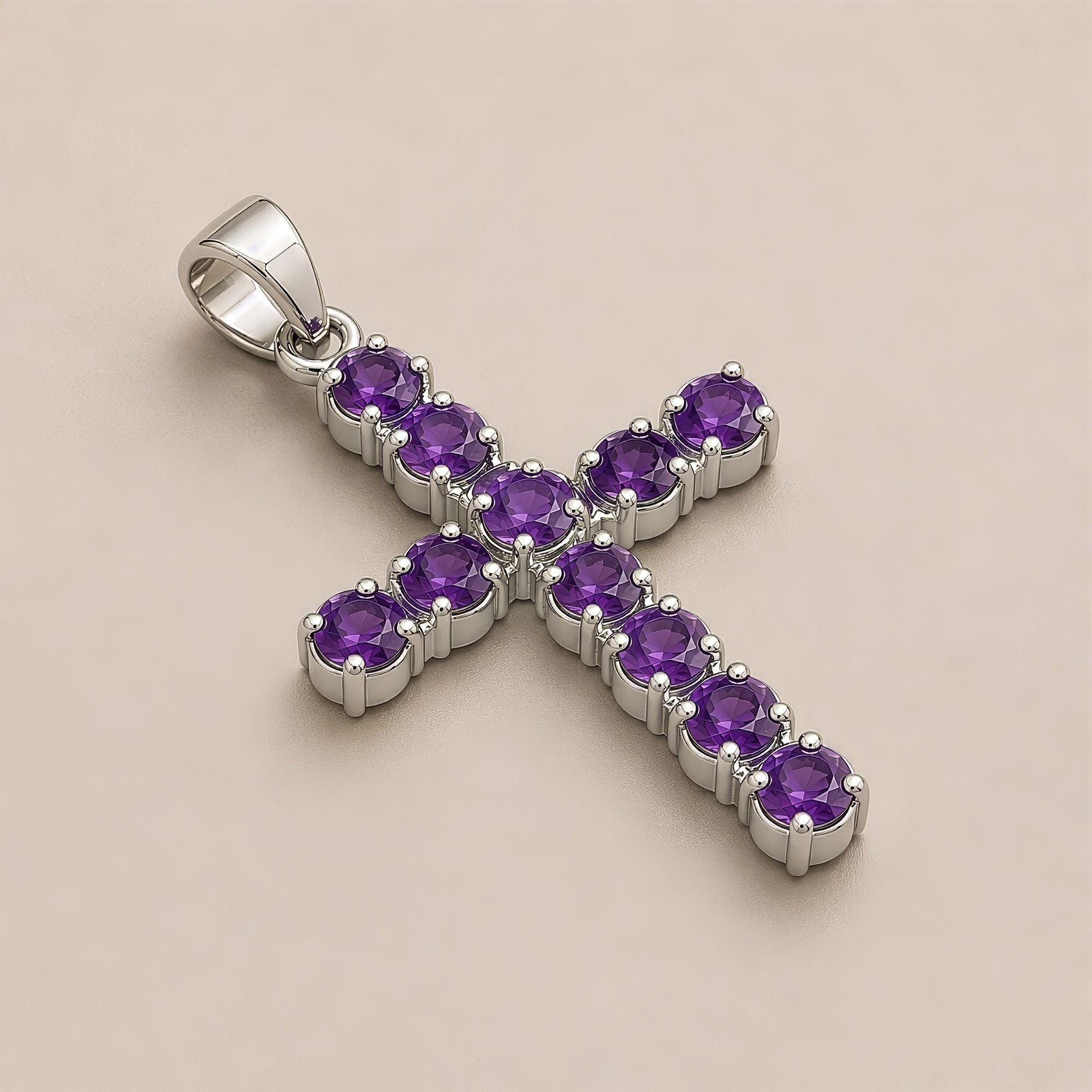 Pendente Devocional Banhado a Prata com Cordão de 45 cm - Crucifixo em Ametista