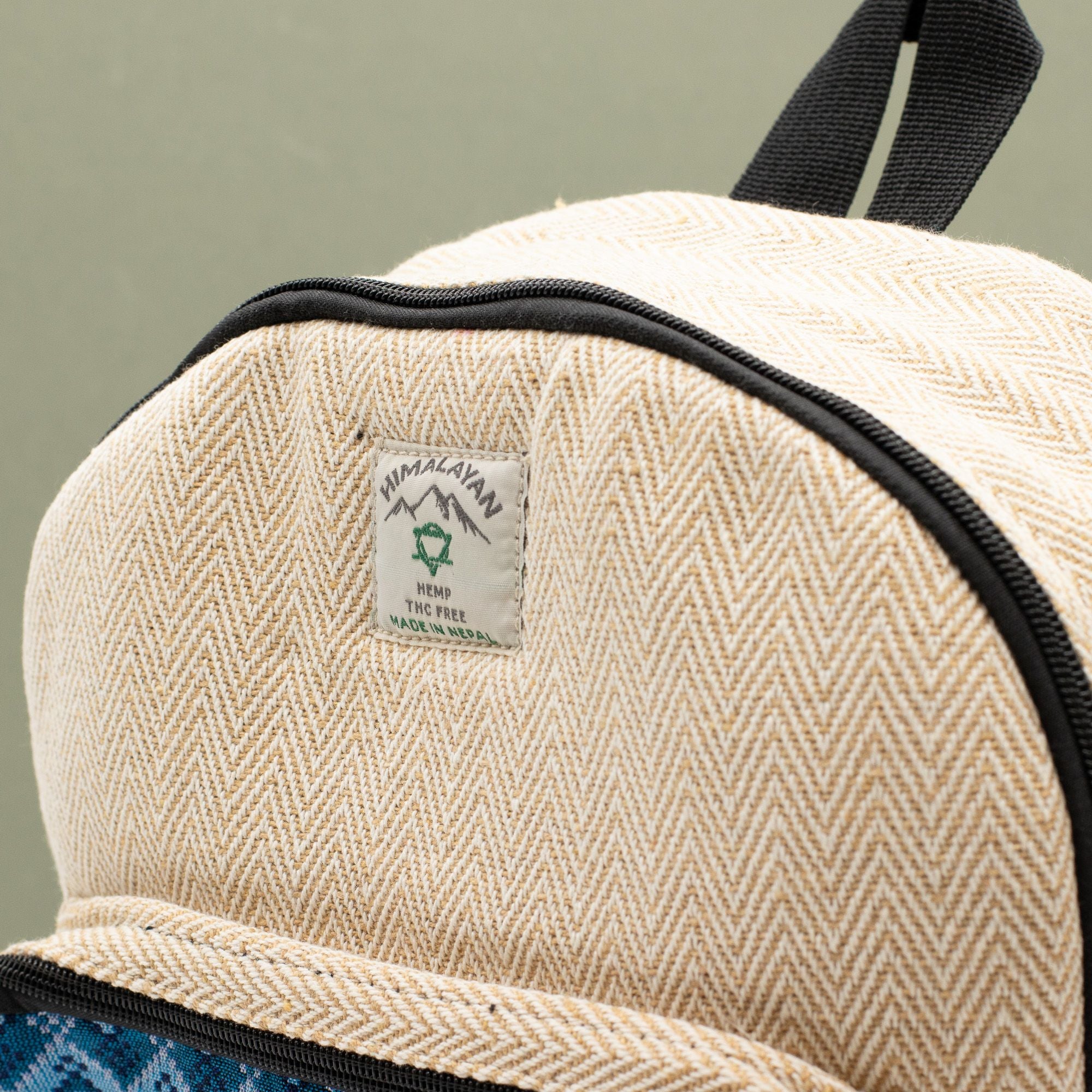 Mochila Standard de Katmandu Design Dhaka (34 x 27 x 10 cm)