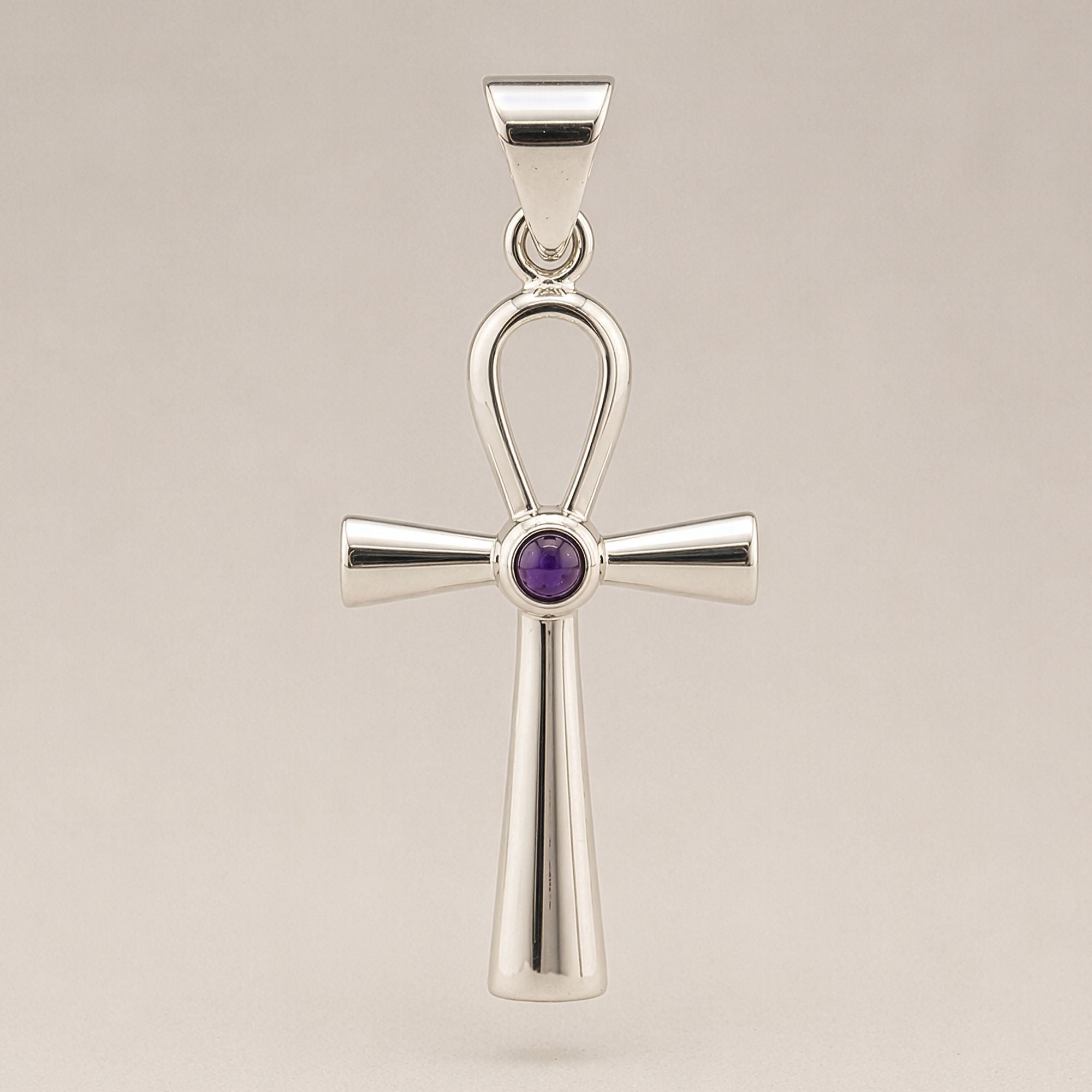 Pendente Devocional Banhado a Prata com Cordão de 45 cm - Símbolo Ankh da Vida Eterna