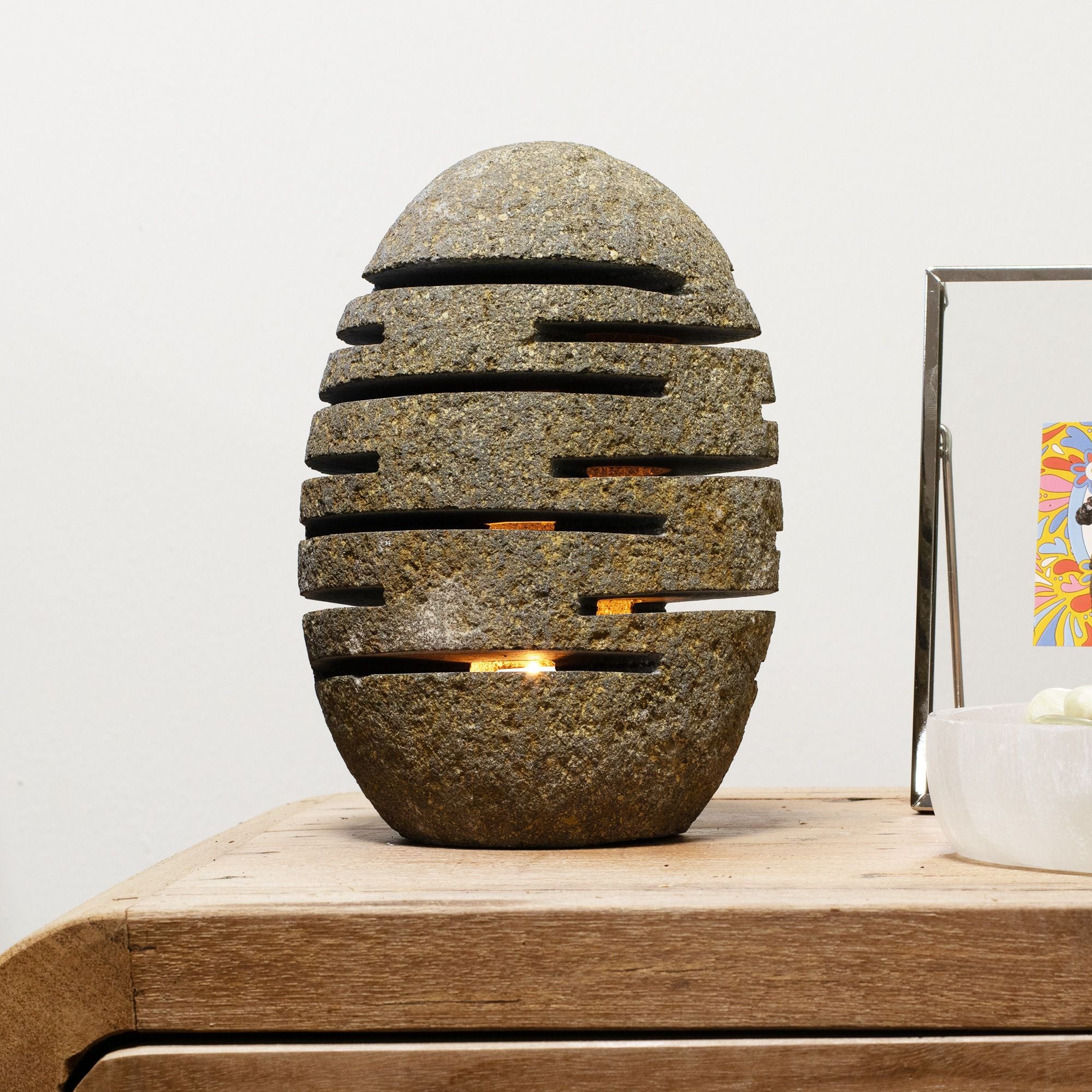 Porta-velas em pedra de rio natural - Vertical - 10x13x22 cm