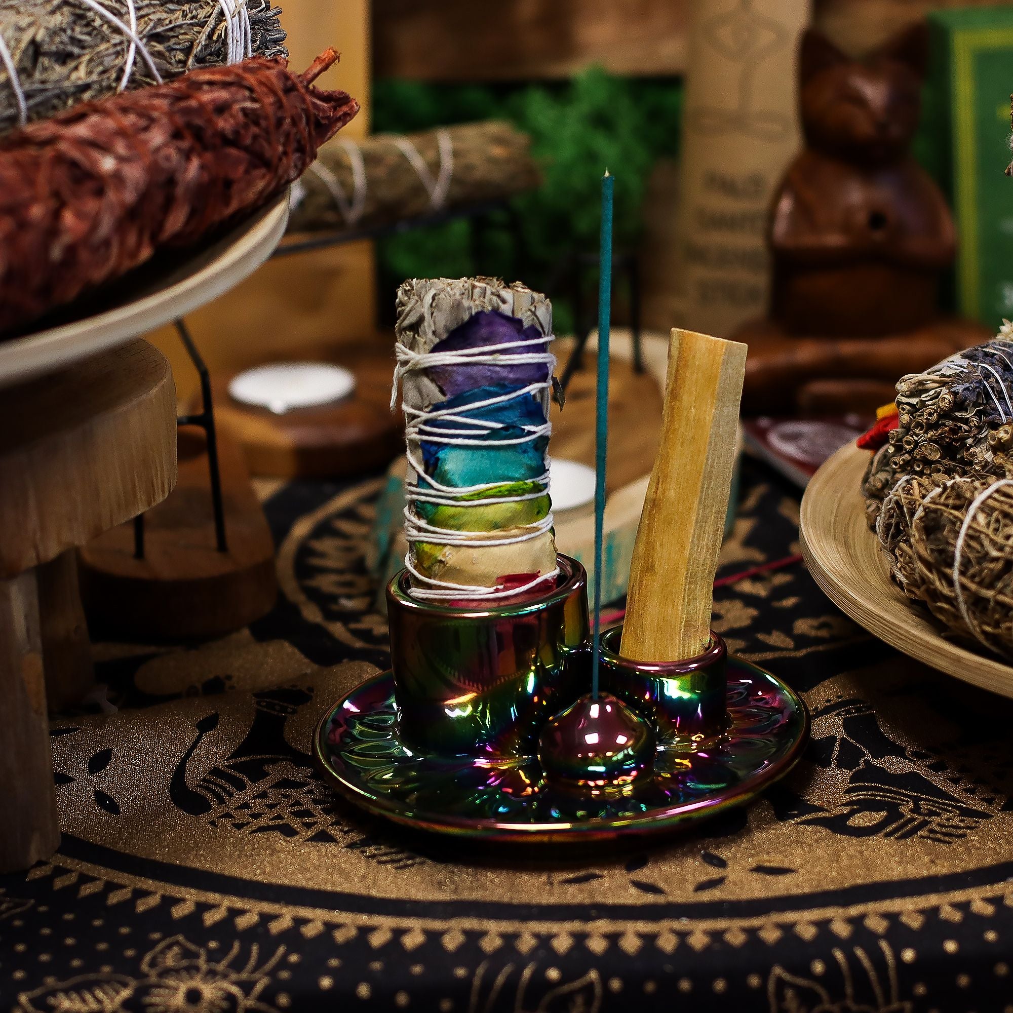 Suporte Cerâmico para Pau Santo e Incenso Mandala Arco-Íris Metálico