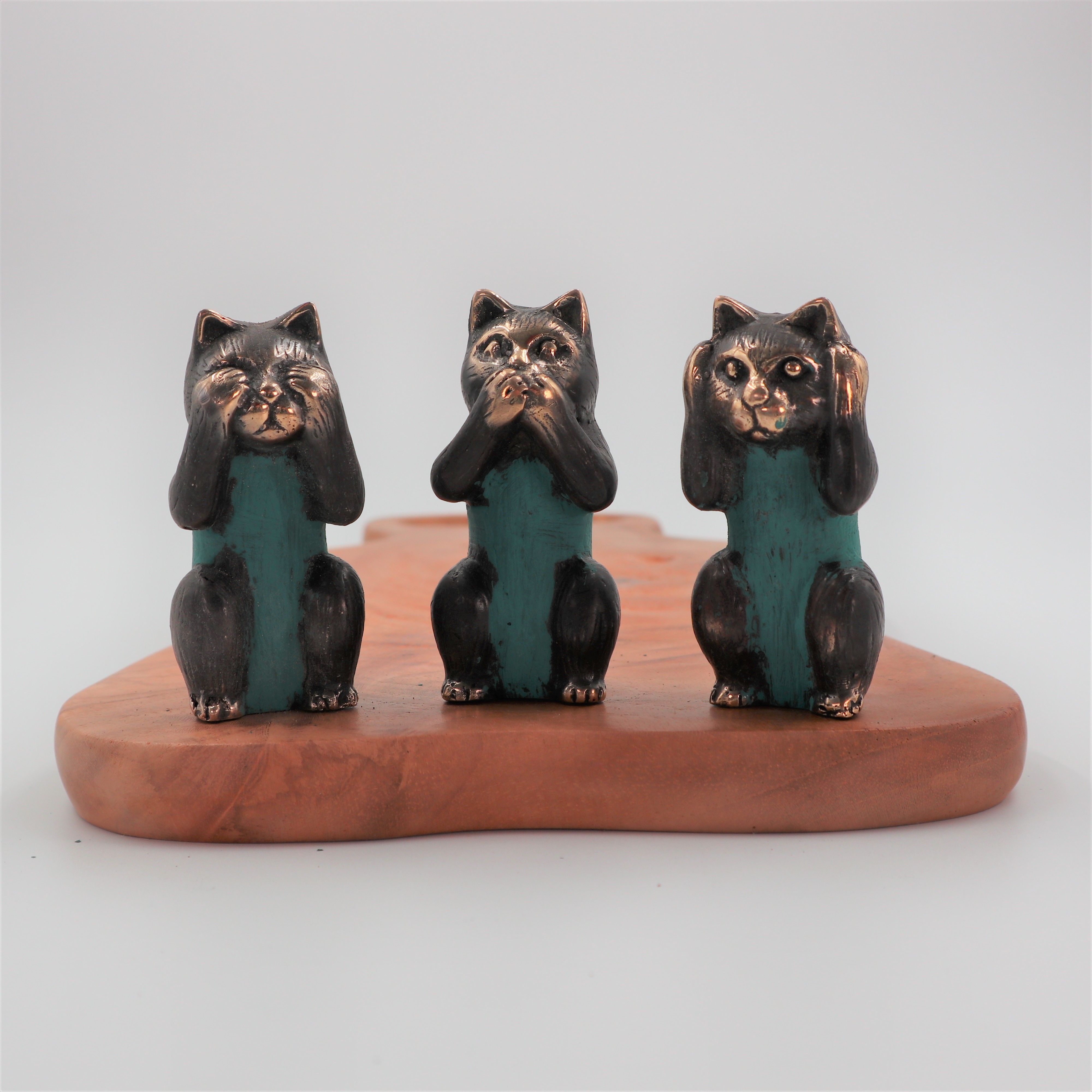 Set of 3 – See No Evil, Hear No Evil, Speak No Evil – Brass Cats