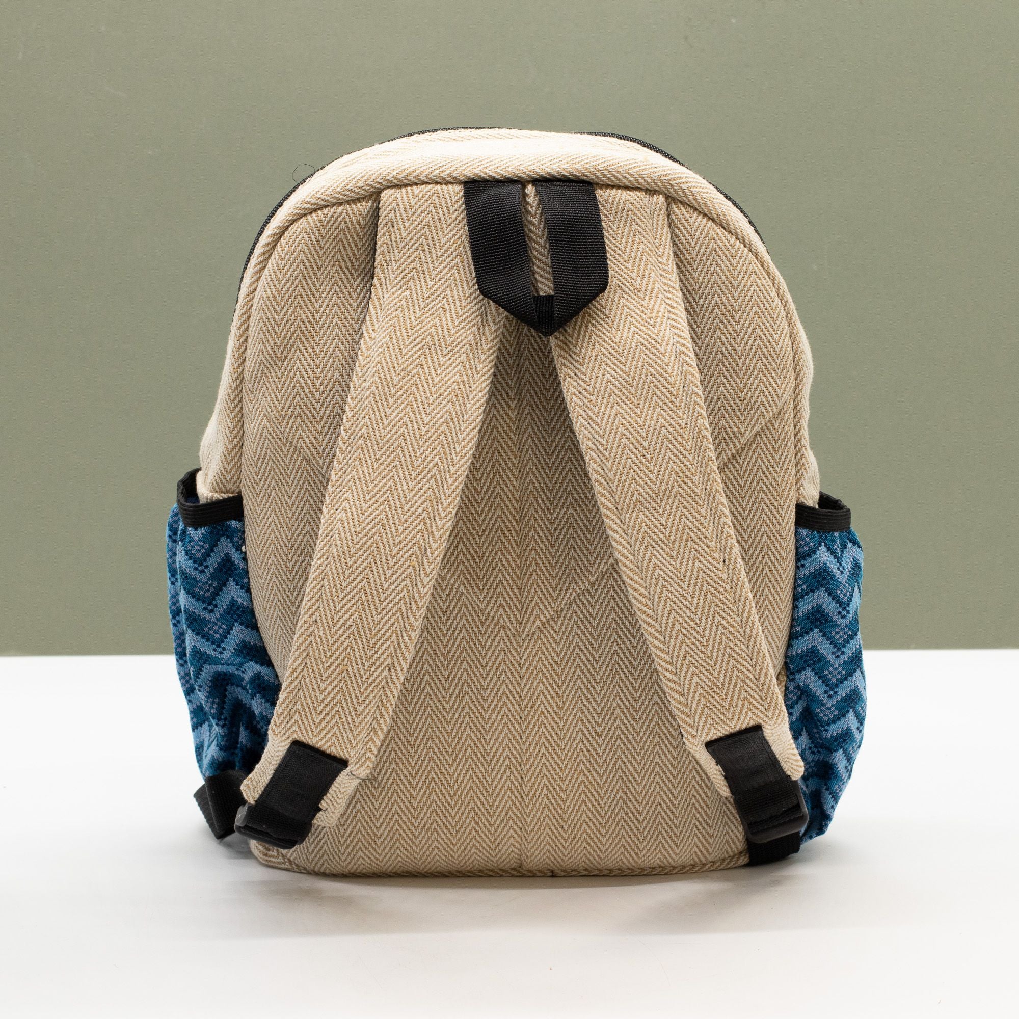 Mochila Standard de Katmandu Design Dhaka (34 x 27 x 10 cm)